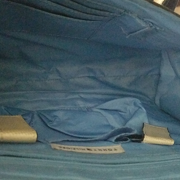 Handbag - Picture 3 of 5